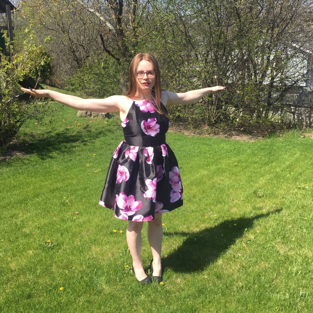 Meet your Posher, Caitlin